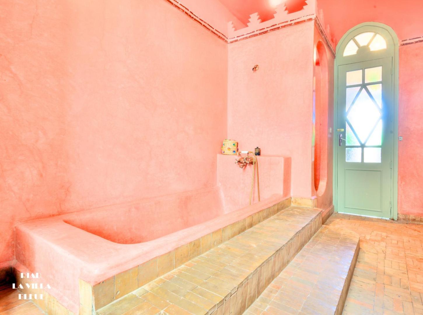 Riad La Villa Bleue & Spa Marrakesh Exterior photo